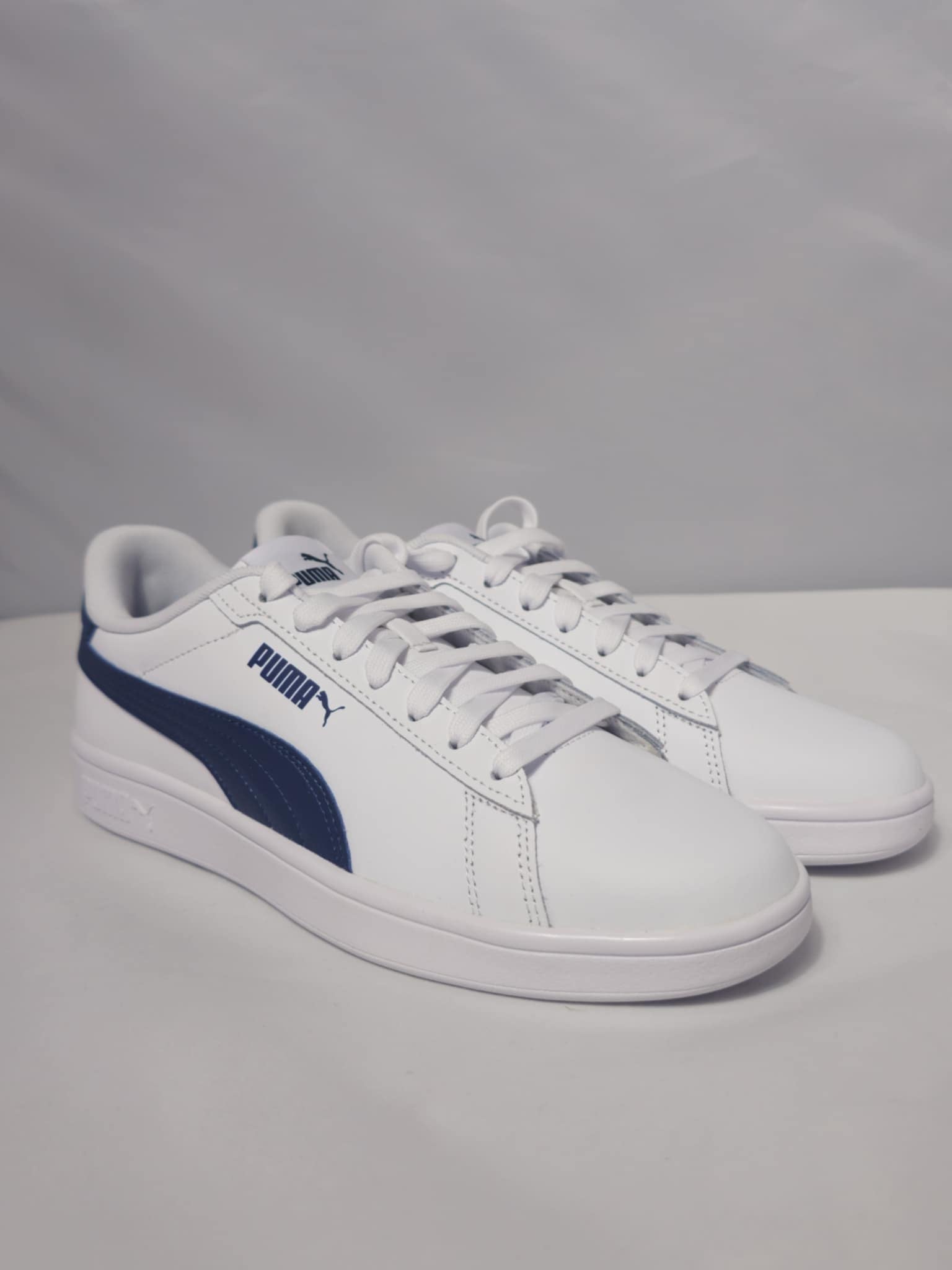 Buty Puma Rozmiar 42 – Białe Klasyczne Sneakersy Męskie AquaMagic Outlet