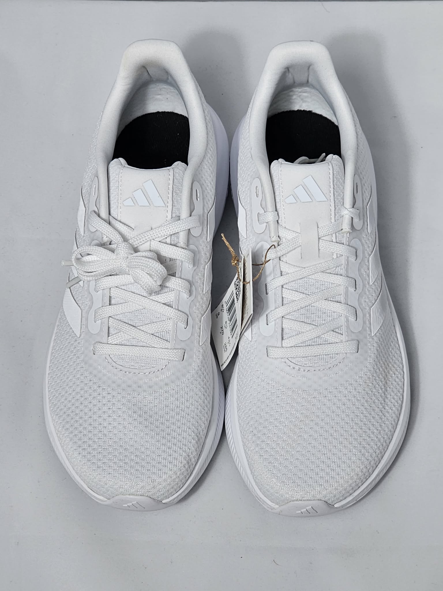 Adidas Runfalcon 3.0 – Lekkość i Amortyzacja w Każdym Kroku AquaMagic Outlet