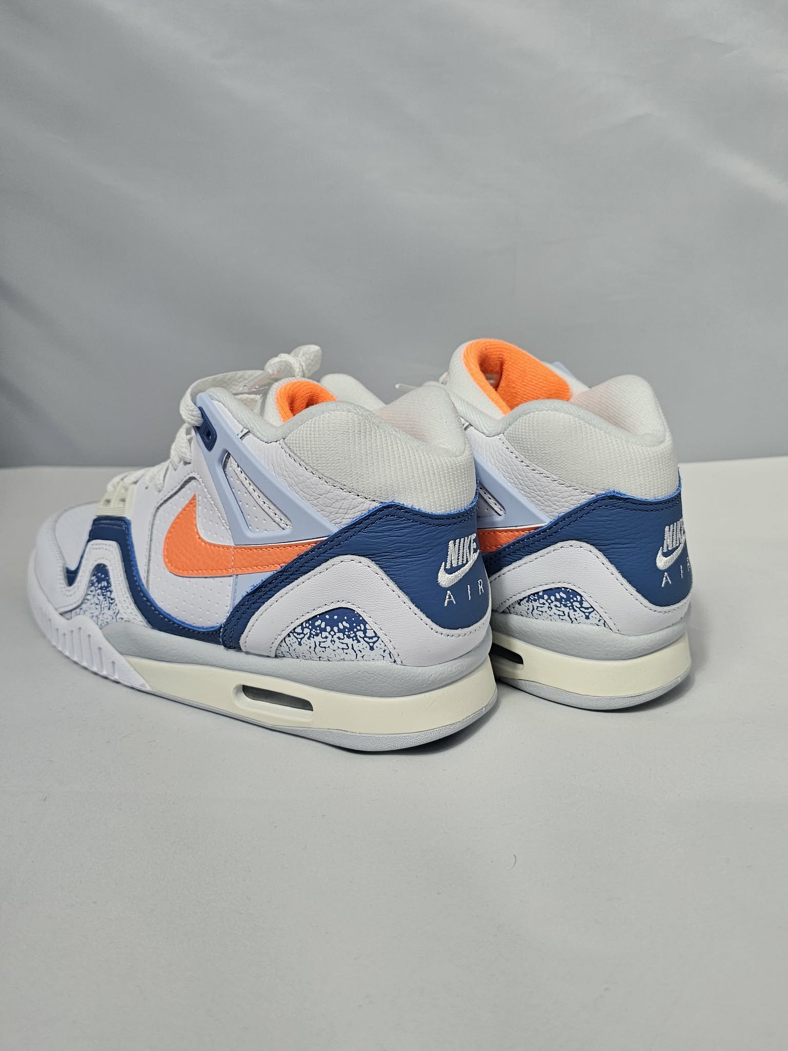 Nike Air Tech Challenge II Rozmiar 40 – Legendarny Styl AquaMagic Outlet