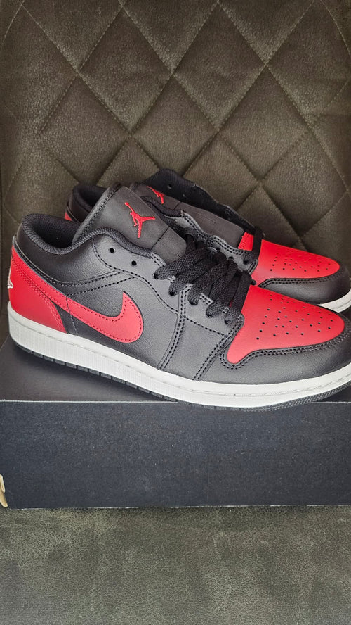 Buty Air Jordan 1 Low Black / Varsity Red – rozmiar 40