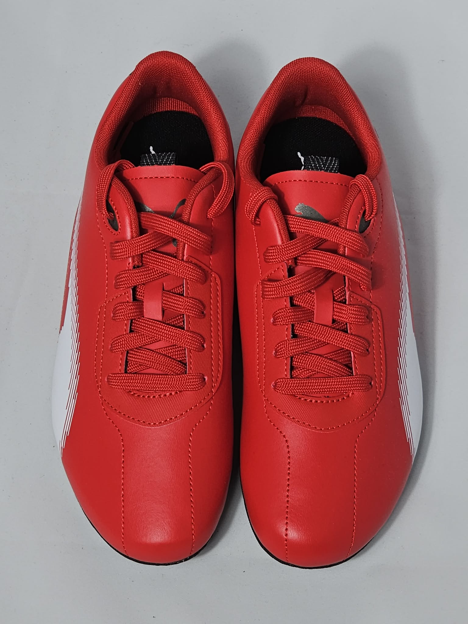 Buty Puma Ferrari Męskie Czerwone – Sportowy Styl i Komfort AquaMagic Outlet