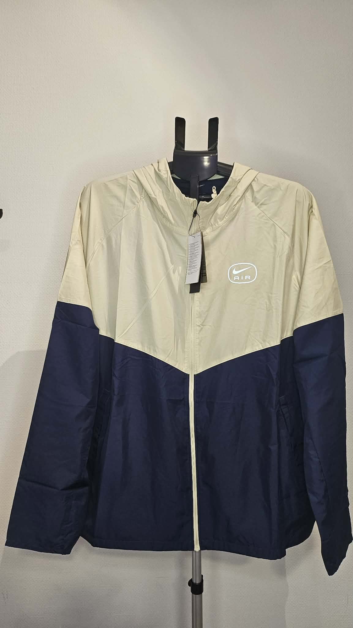 Nike Air Windbreaker kurtka męska rozmiar XXL